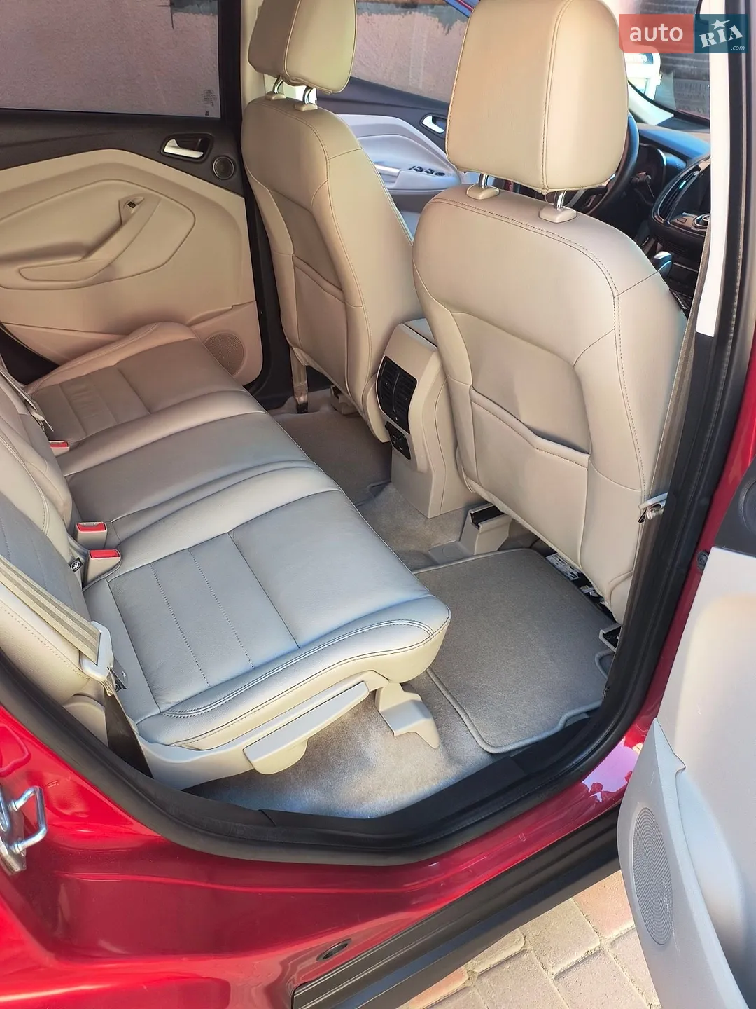 2016 Ford C-MAX - мініатюра 26