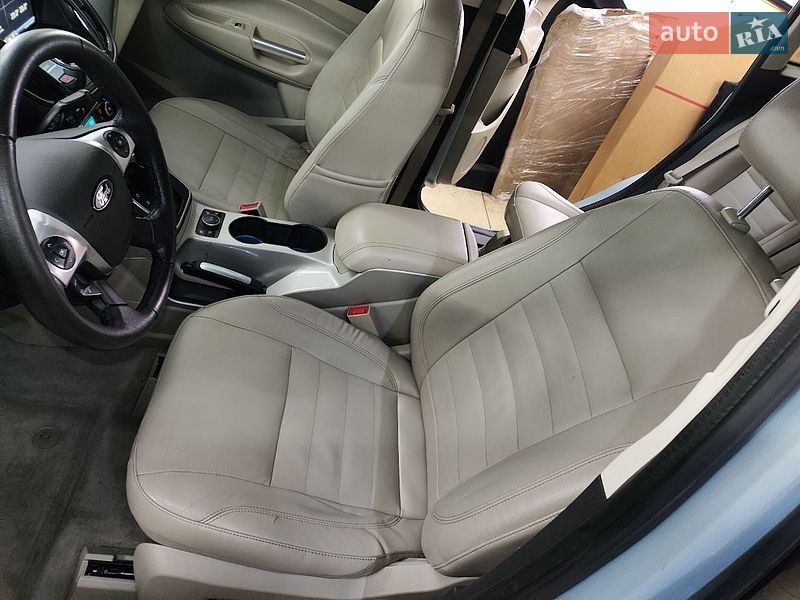 Минивэн Ford C-Max 2014 в Киеве