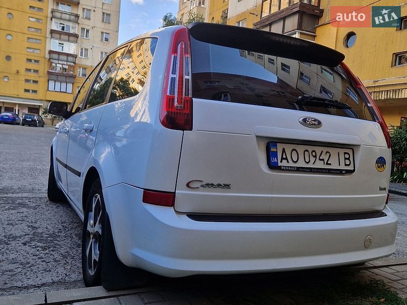 Минивэн Ford C-Max 2010 в Берегово
