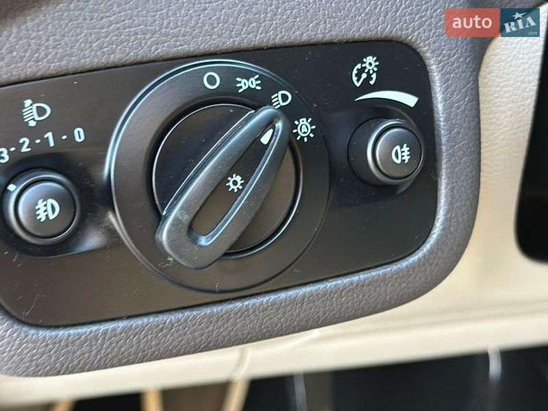 Мінівен Ford C-Max 2014 в Стрию