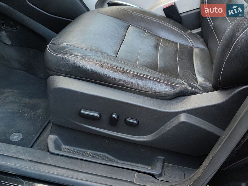 Мінівен Ford C-Max 2013 в Львові