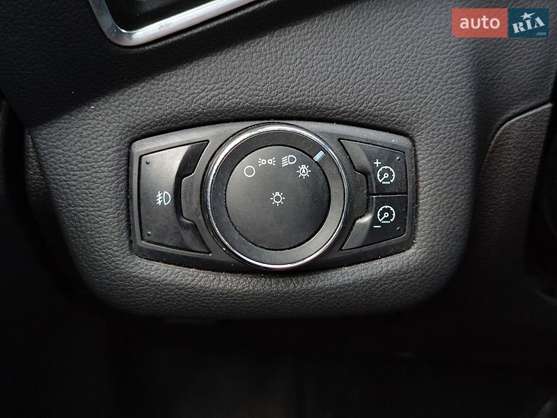 Минивэн Ford C-Max 2013 в Львове фото 12 Минивэн Ford C-Max 2013 в Львове
