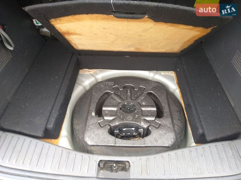 Мінівен Ford C-Max 2010 в Києві