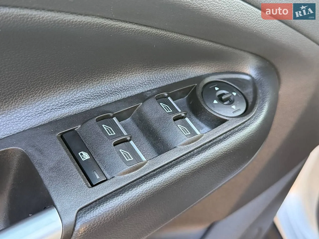 2017 Ford C-MAX - мініатюра 13