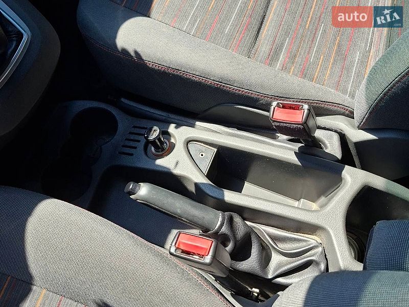 Минивэн Ford C-Max 2010 в Днепре