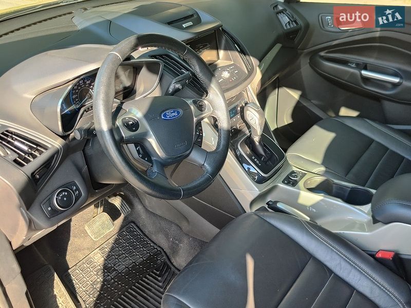 Мінівен Ford C-Max 2015 в Луцьку
