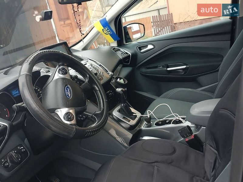 Минивэн Ford C-Max 2012 в Перегинском