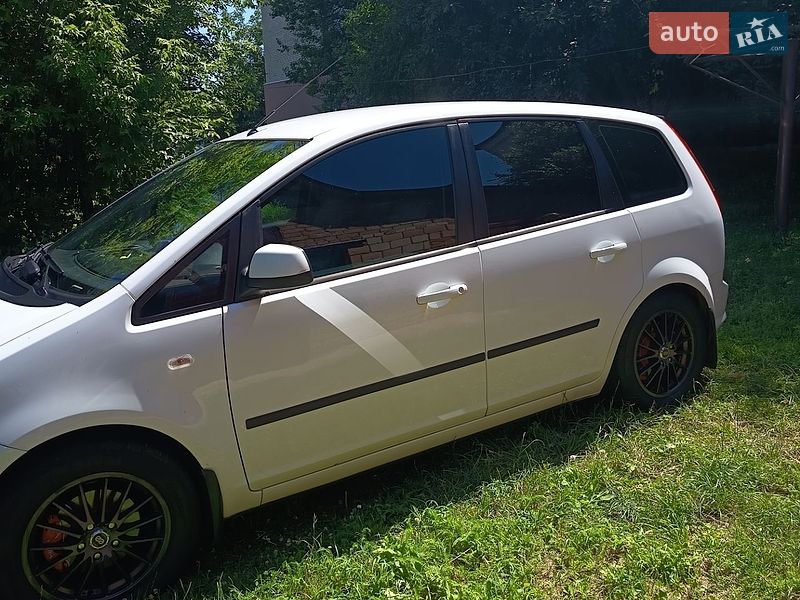 Минивэн Ford C-Max 2010 в Ромнах