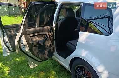Минивэн Ford C-Max 2010 в Ромнах