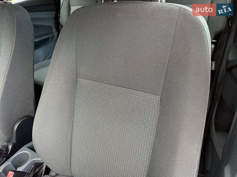 Мінівен Ford C-Max 2012 в Рівному