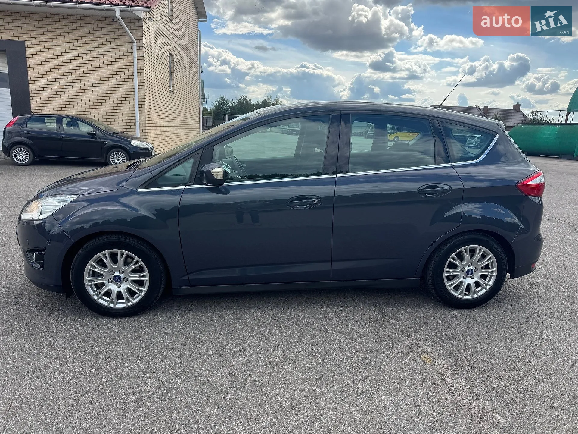 2011 Ford C-MAX - мініатюра 14