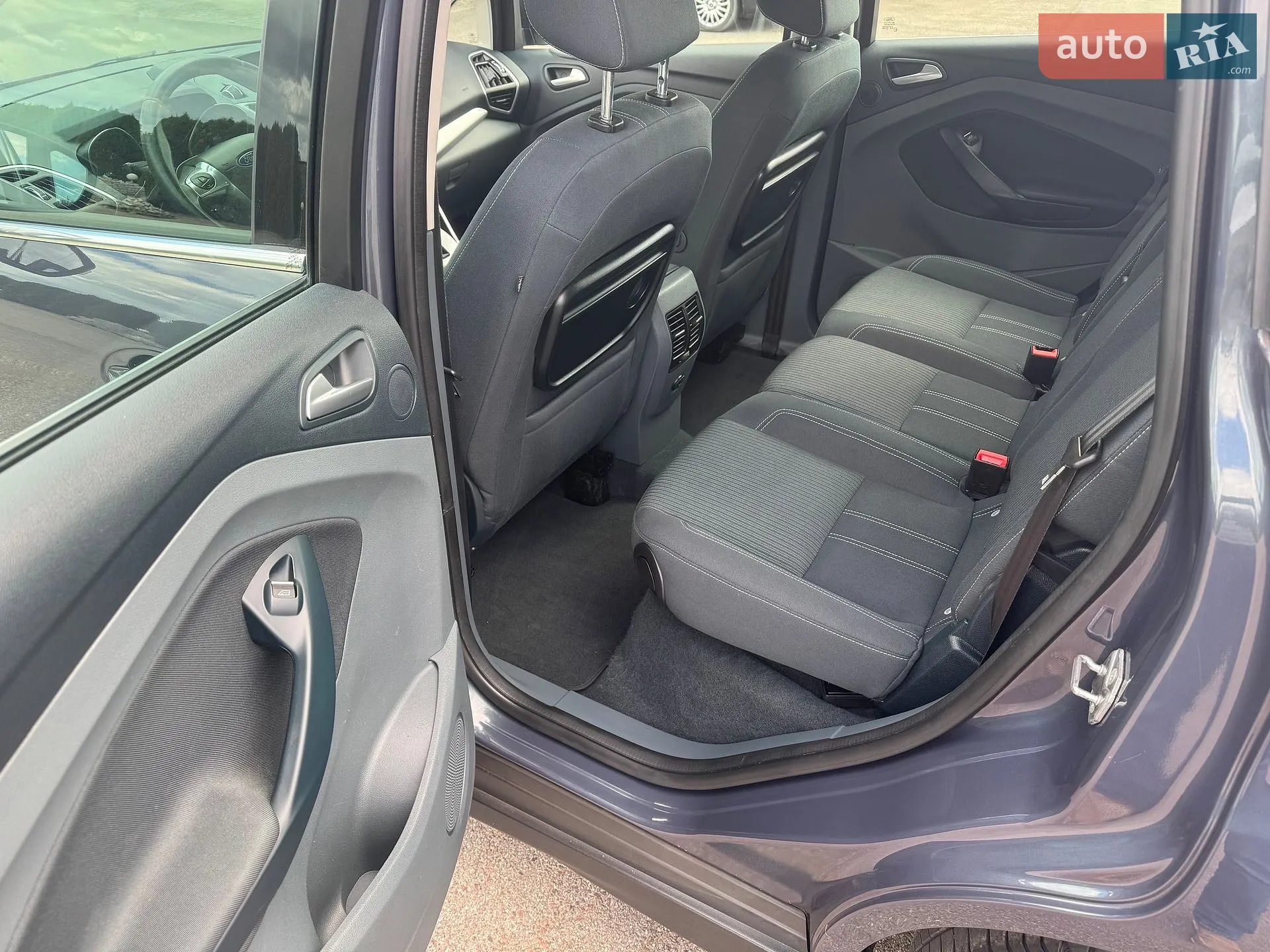 2011 Ford C-MAX - мініатюра 23