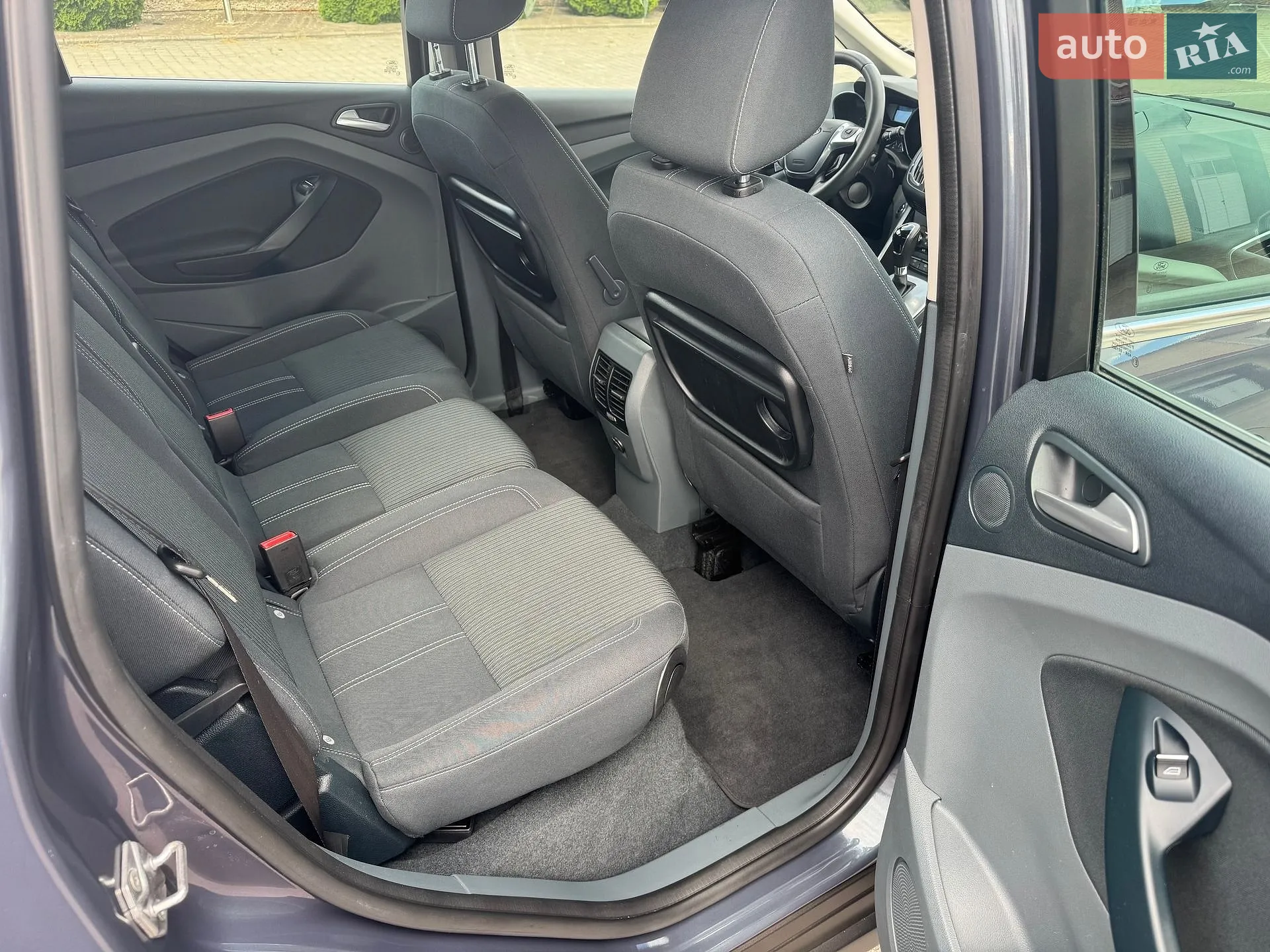 2011 Ford C-MAX - мініатюра 26