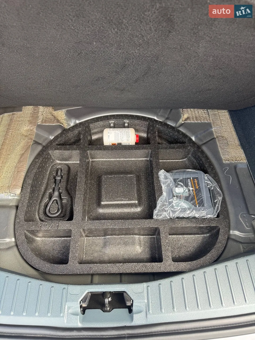 2011 Ford C-MAX - мініатюра 25