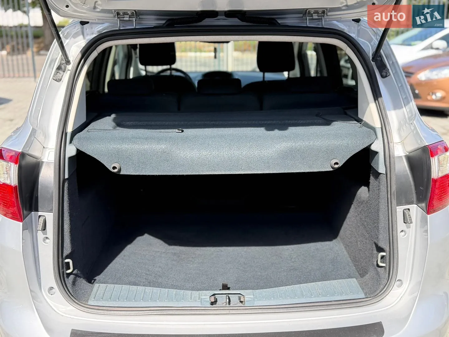 2014 Ford C-MAX - мініатюра 38