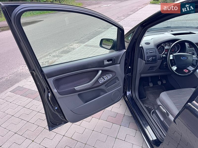 Минивэн Ford C-Max 2008 в Луцке