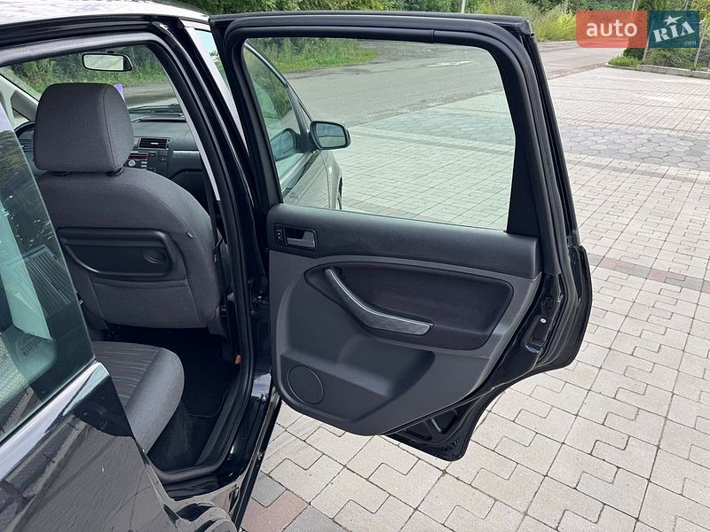 Минивэн Ford C-Max 2008 в Луцке