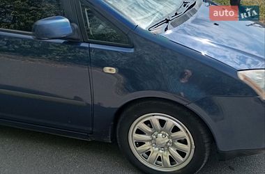 Мінівен Ford C-Max 2006 в Бобровиці