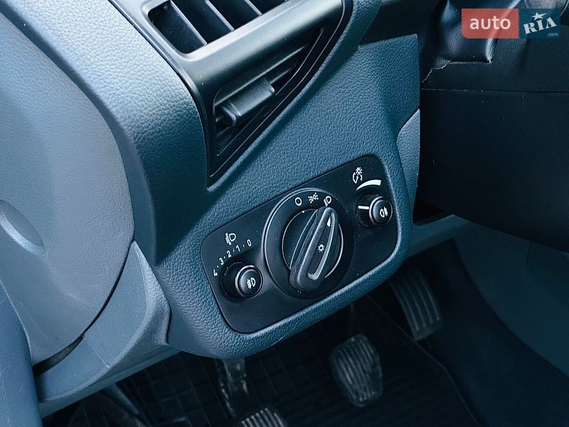 Минивэн Ford C-Max 2014 в Харькове