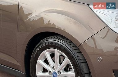 Минивэн Ford C-Max 2015 в Стрые фото 29 Минивэн Ford C-Max 2015 в Стрые