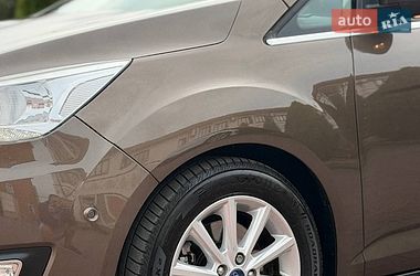 Минивэн Ford C-Max 2015 в Стрые фото 26 Минивэн Ford C-Max 2015 в Стрые