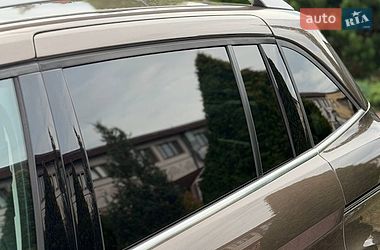 Минивэн Ford C-Max 2015 в Стрые фото 38 Минивэн Ford C-Max 2015 в Стрые