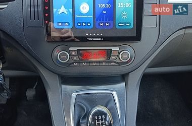 Минивэн Ford C-Max 2008 в Днепре