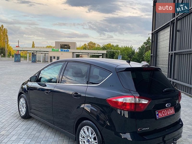 Минивэн Ford C-Max 2012 в Хороле