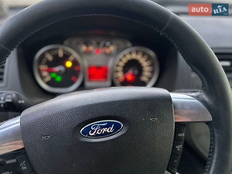 Мінівен Ford C-Max 2009 в Ізмаїлі