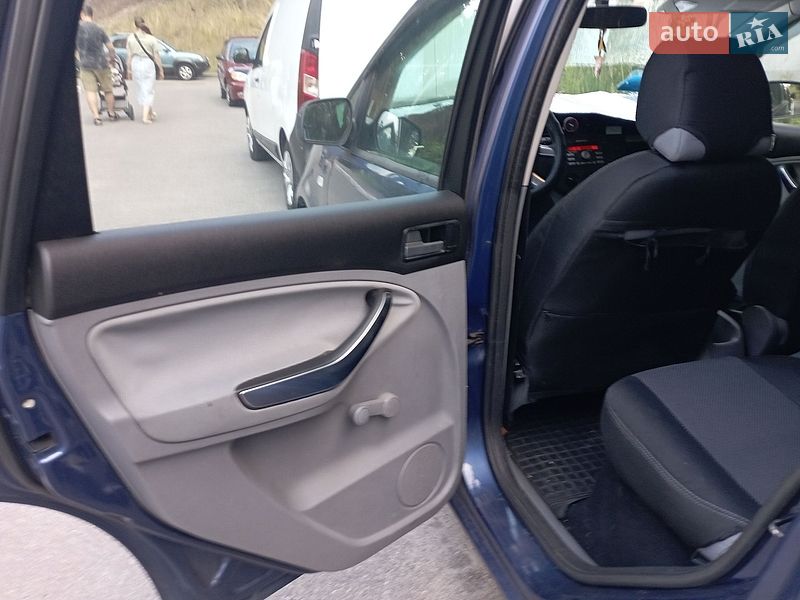 Мінівен Ford C-Max 2010 в Гостомелі