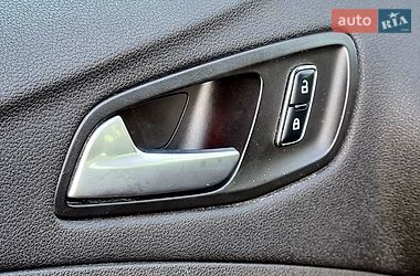 Мінівен Ford C-Max 2016 в Києві