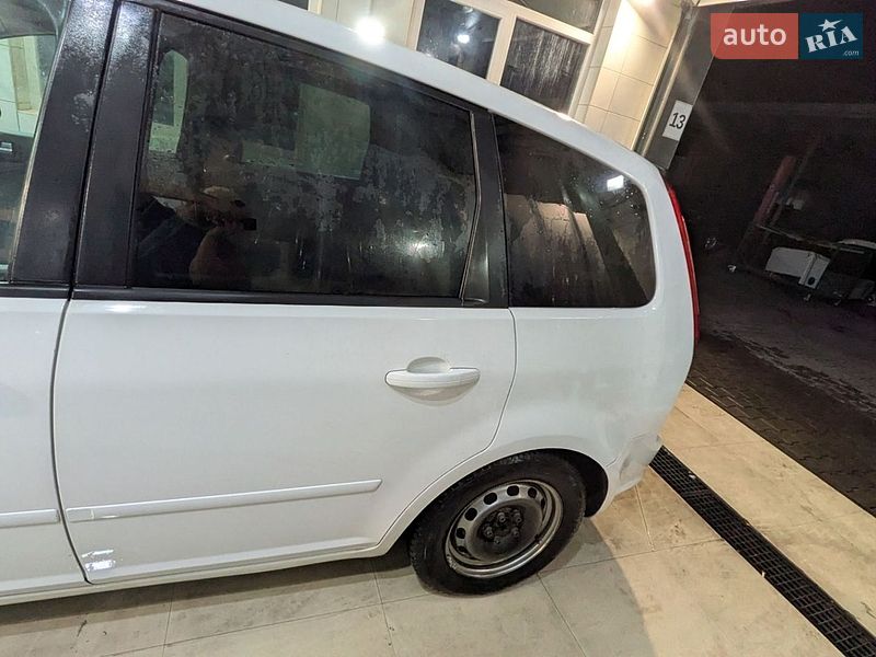 Минивэн Ford C-Max 2010 в Львове