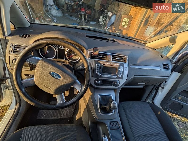 Минивэн Ford C-Max 2010 в Львове