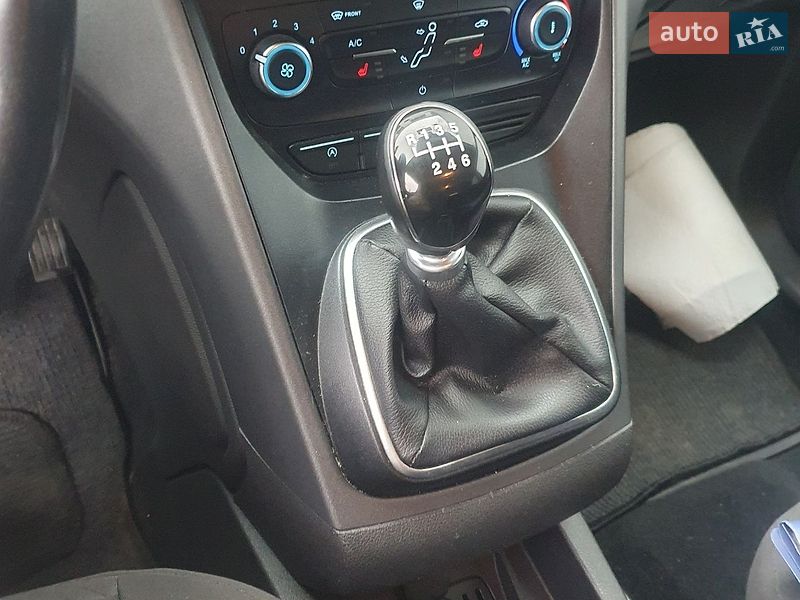 Мінівен Ford C-Max 2015 в Чернігові