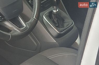 Мінівен Ford C-Max 2015 в Чернігові