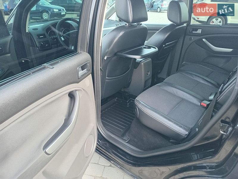 Мінівен Ford C-Max 2008 в Чернівцях фото 19 Мінівен Ford C-Max 2008 в Чернівцях