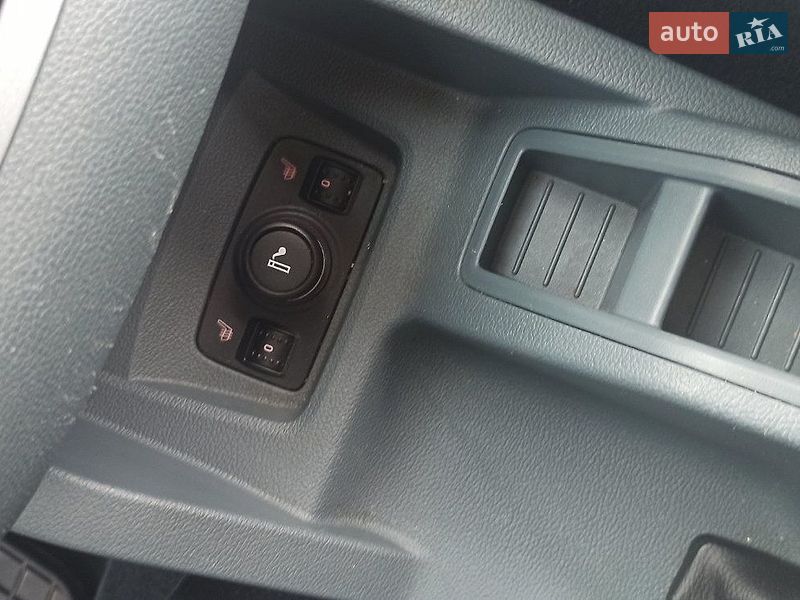 Минивэн Ford C-Max 2013 в Переяславе
