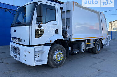 Мусоровоз Ford Cargo 2012 в 