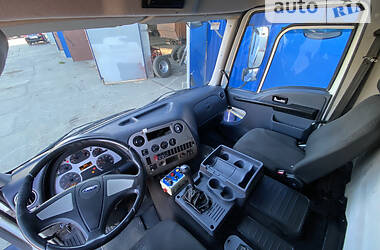 Мусоровоз Ford Cargo 2012 в 
