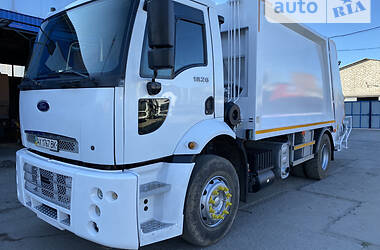 Мусоровоз Ford Cargo 2012 в 
