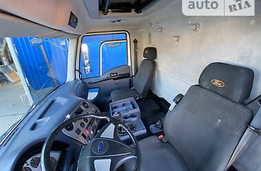 Мусоровоз Ford Cargo 2012 в 