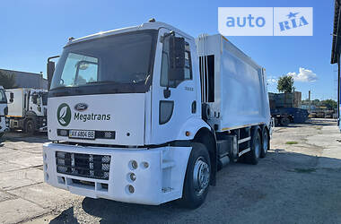 Мусоровоз Ford Cargo 2012 в 