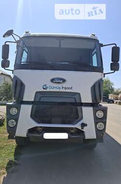 Самосвал Ford Cargo 2018 в Черновцах