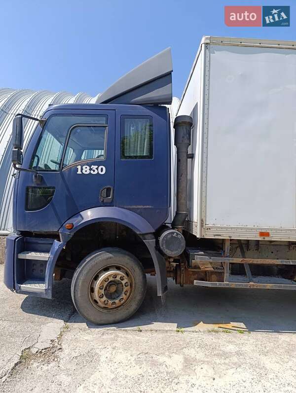 Вантажний фургон Ford Cargo 2008 в Дніпрі