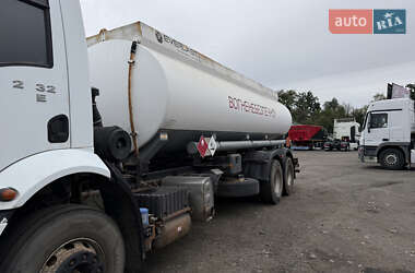 Бензовоз Ford Cargo 2014 в 