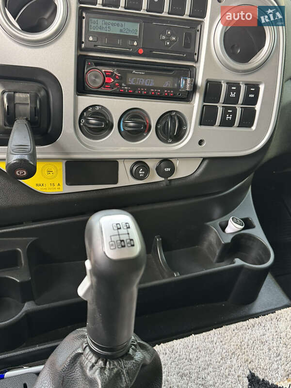 Самоскид Ford Cargo 2017 в Дніпрі