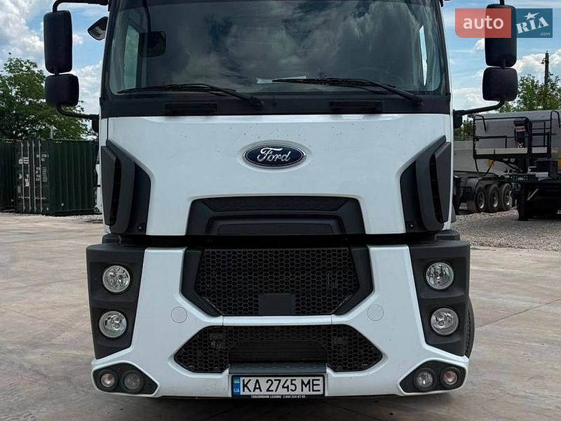 Ford Cargo 2023