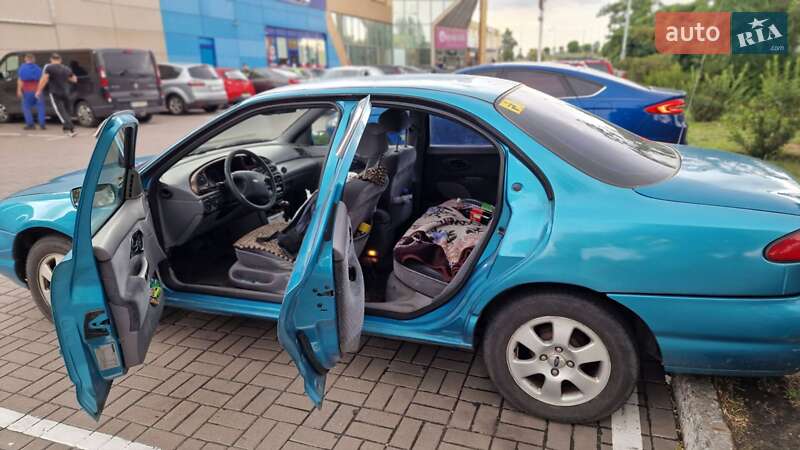 Седан Ford Contour 1995 в Києві