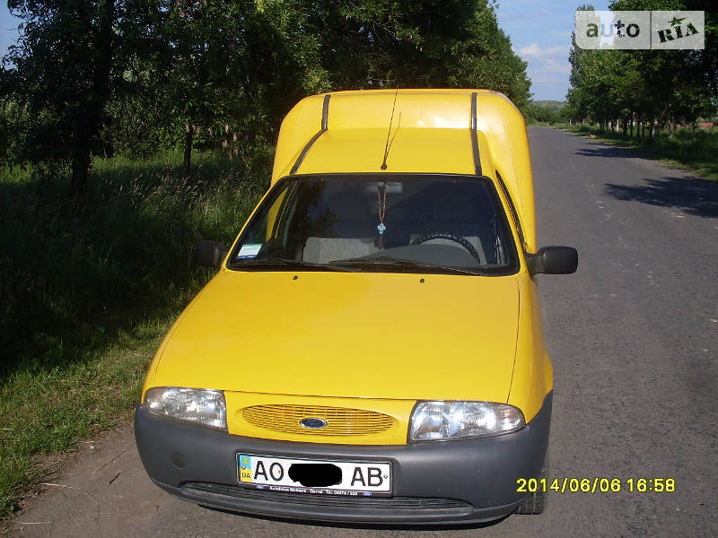 Ford Courier 1999 року