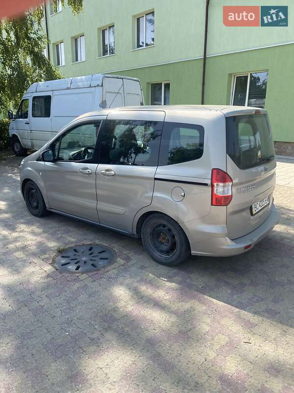 Микровэн Ford Courier 2015 в Дрогобыче